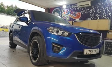 Установка автозвука на MAZDA CX-5 в Сочи