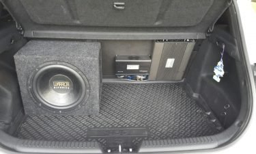 Установка автозвука